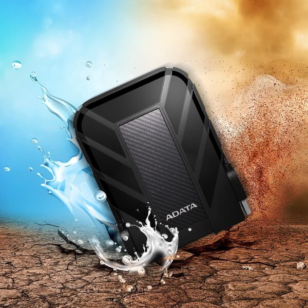 هارد اکسترنال Adata HD710 Pro 1TB در برابر گردوغبار و آب مقاومت دارد (دارای استاندارد IP68).